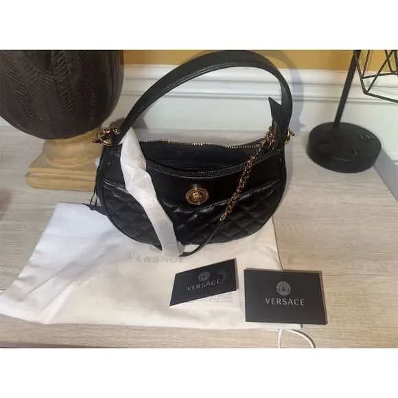 Versace Medusa Black Quilted Leather Shoulder/ crossbody Bag with Strap - Picture 8 of 14